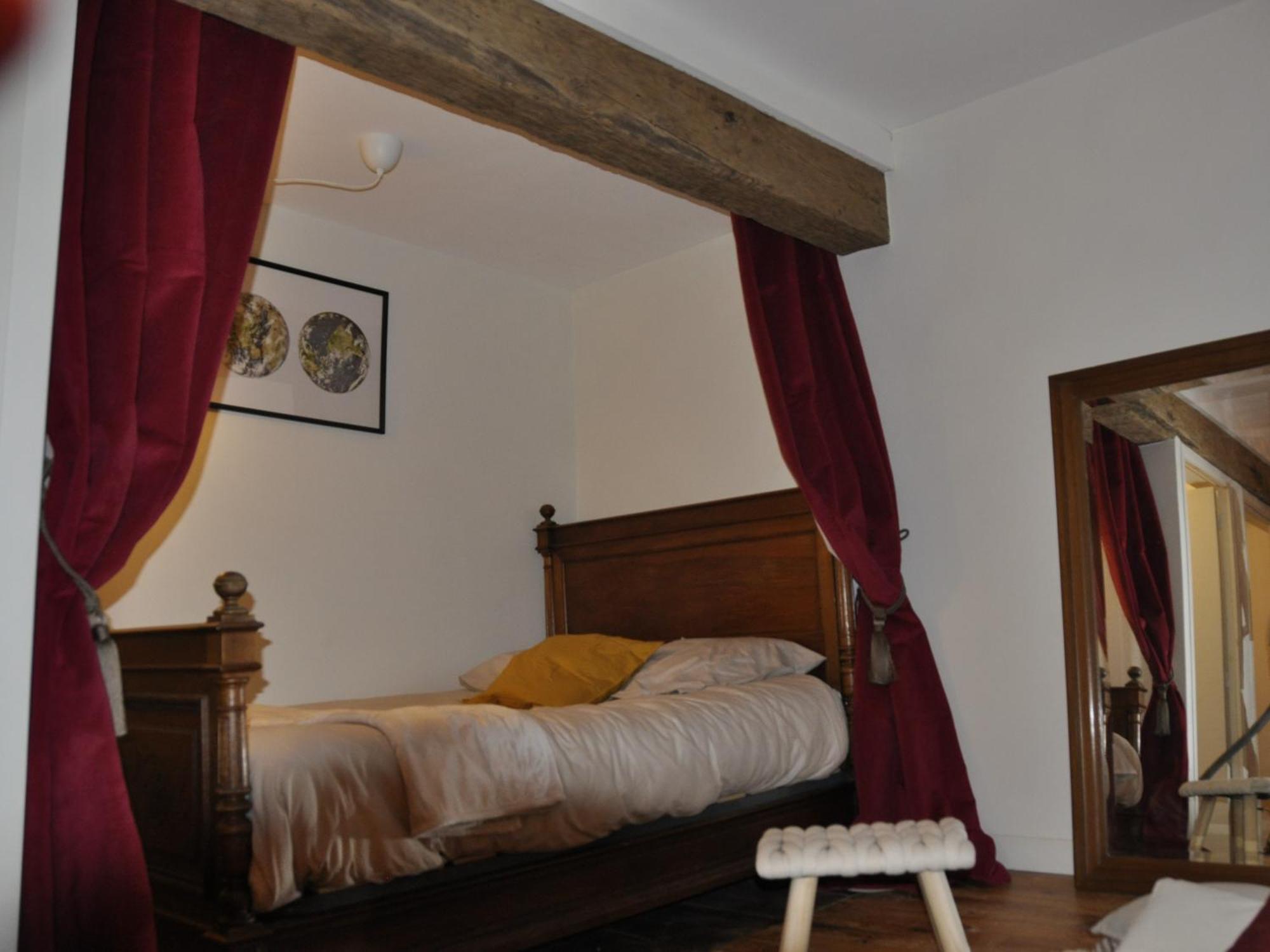 Villa Colombier Pontgibaud Room photo